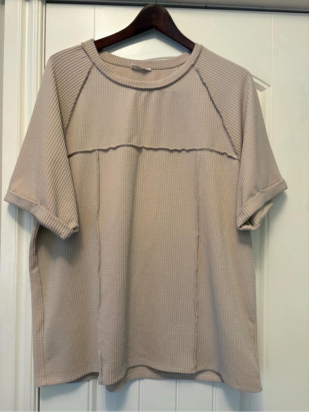 Relaxed Cream Waffle Short Sleeve Pullover